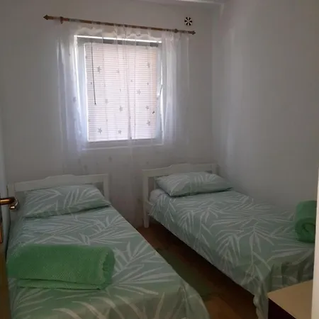 Plesa Apartment