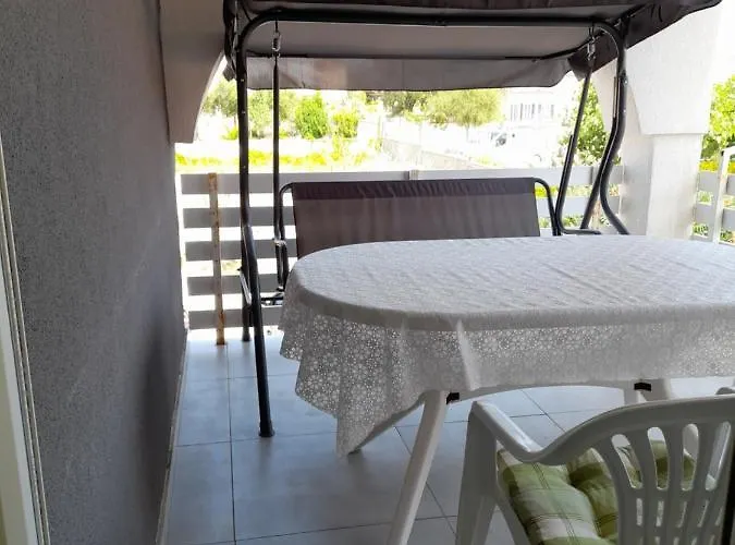 Plesa Apartment